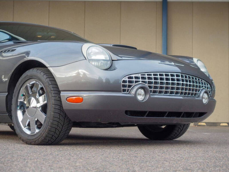 2003 Ford Thunderbird