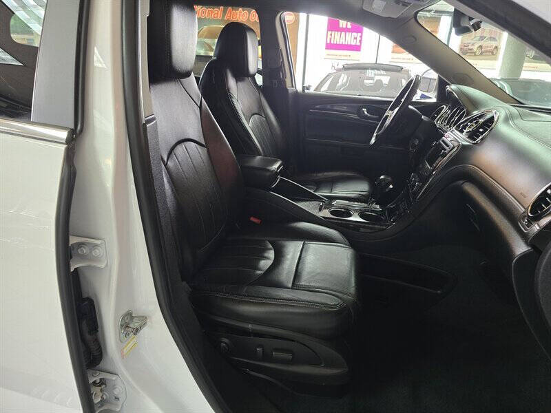 2017 Buick Enclave Leather