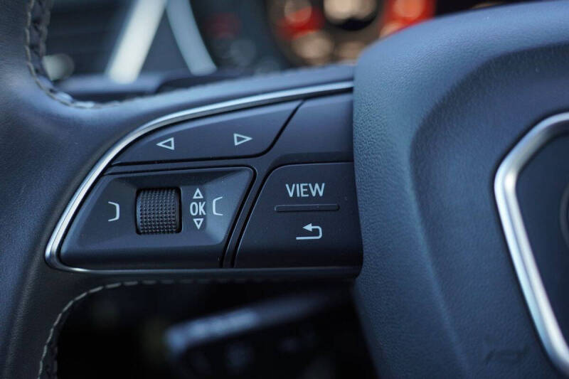 2020 Audi SQ5 3.0T quattro Prestige