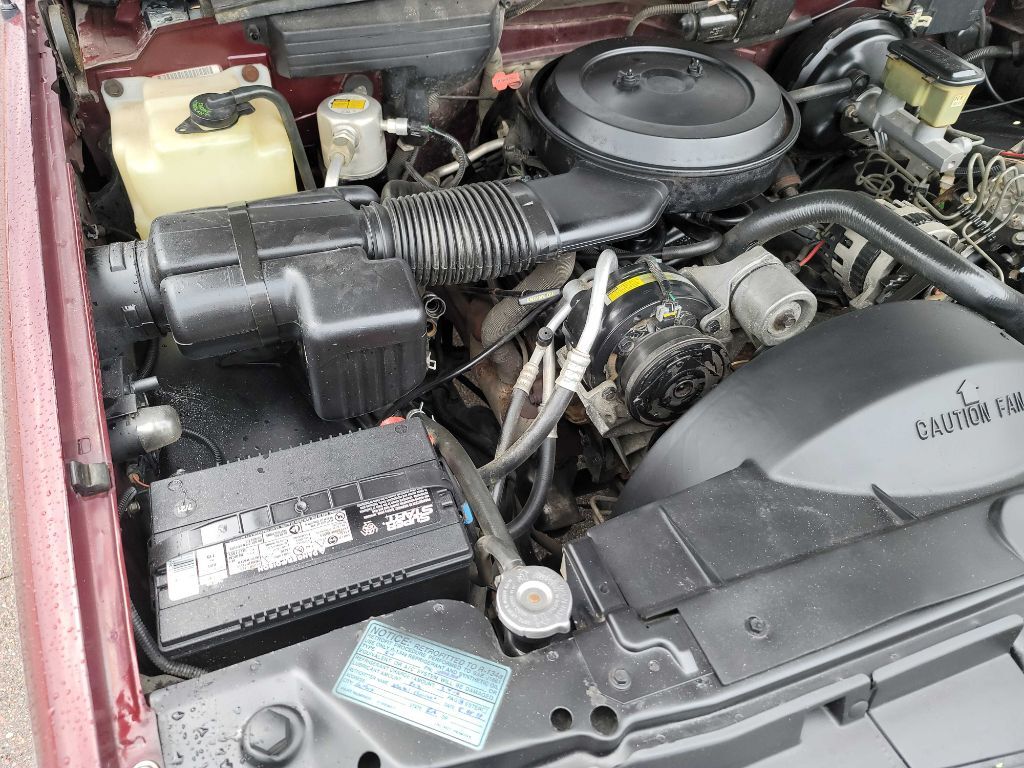 1993 Chevrolet Suburban 38