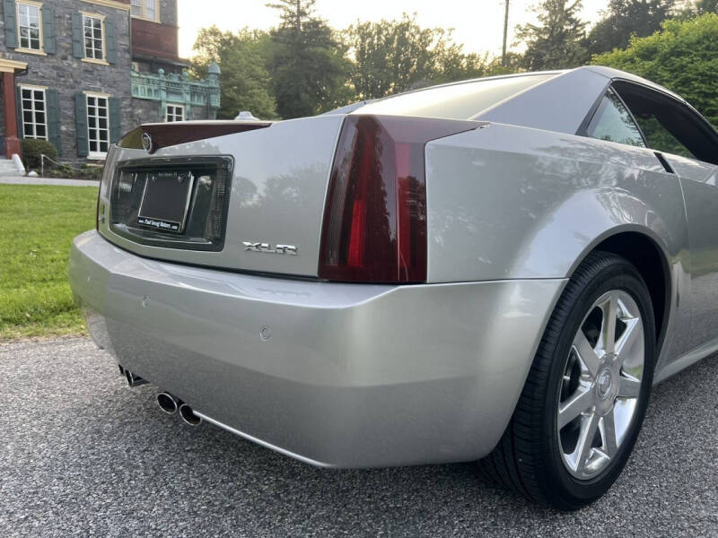 2004 Cadillac XLR