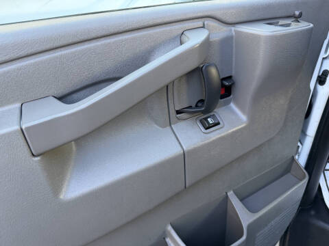 2016 Chevrolet Express 2500