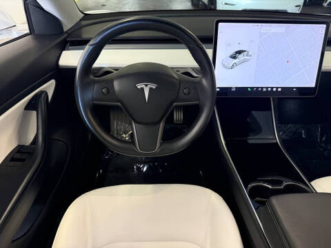 2018 Tesla Model 3 Performance