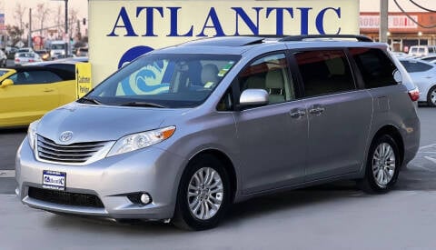 2015 Toyota Sienna