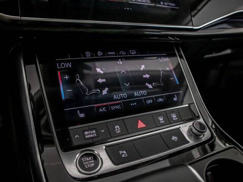 2023 Audi Q7 quattro Premium Plus 55 TFSI