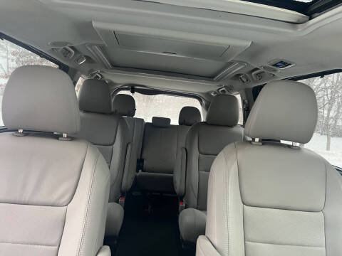2019 Toyota Sienna Limited Premium 7-Passenger