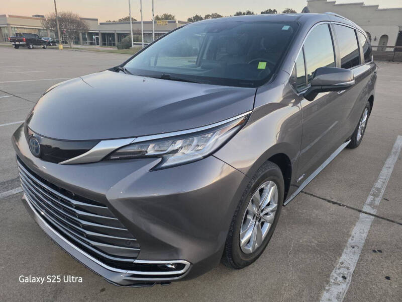 2021 Toyota Sienna Limited 7-Passenger