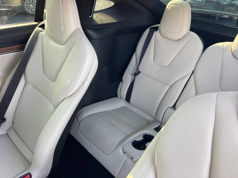 2023 Tesla Model X