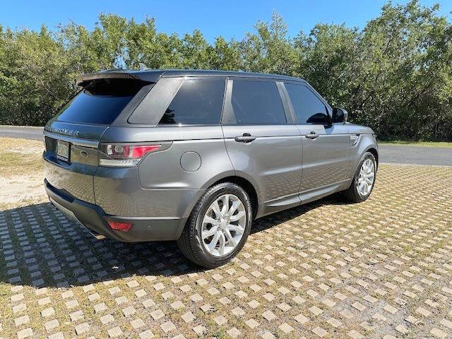 2016 Land Rover Range Rover Sport HSE photo 5