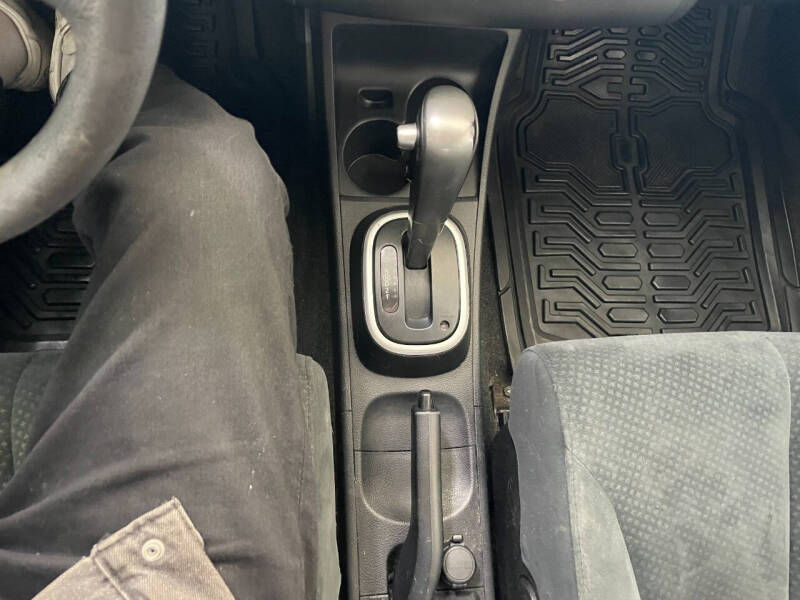 2010 Nissan Versa 1.8 SL