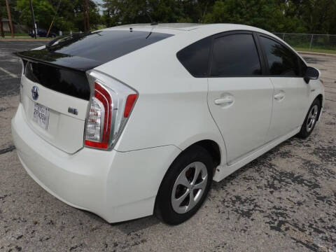 2015 Toyota Prius Two