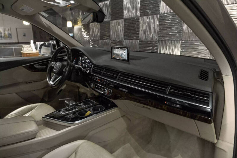 2017 Audi Q7 3.0T quattro Prestige