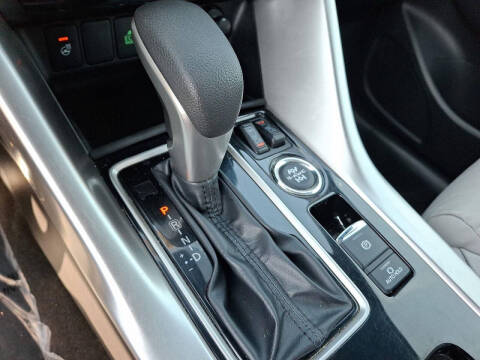 2022 Mitsubishi Eclipse Cross SEL