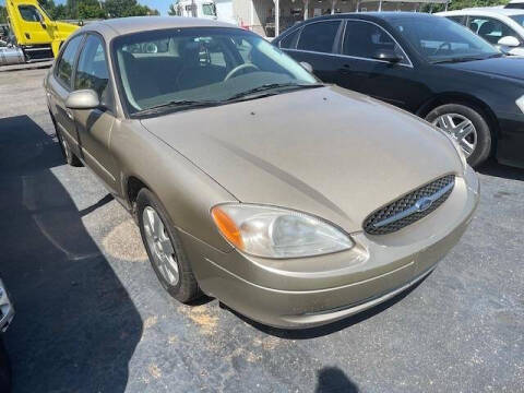 2000 Ford Taurus SE