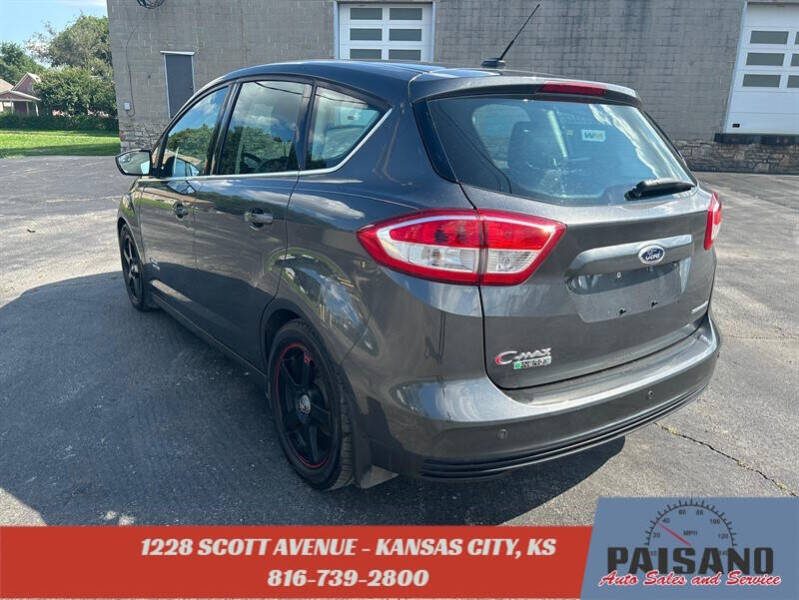 2017 Ford C-MAX Energi Titanium