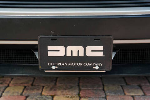 1981 DeLorean DMC-12