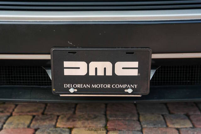 1981 DeLorean DMC-12
