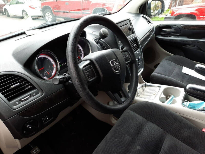 2014 Dodge Grand Caravan for sale at Harmony Auto Sales in Marengo IL