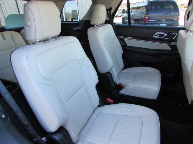 2018 Ford Explorer Platinum