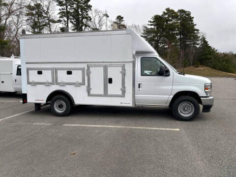 2027 Ford E-Series
