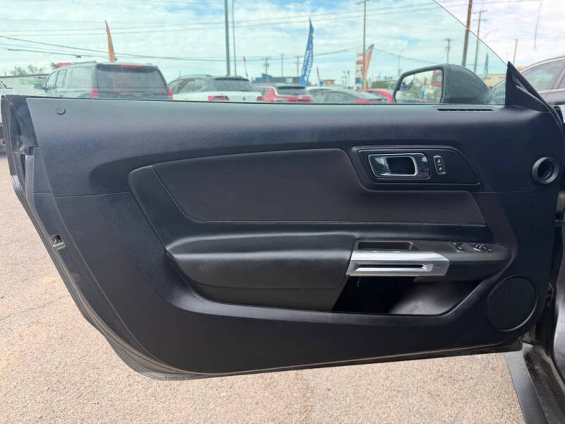 2017 Ford Mustang EcoBoost