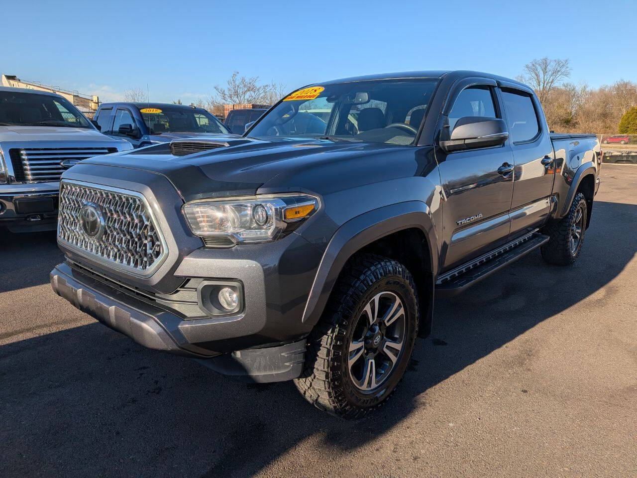 2018 Toyota Tacoma TRD Sport 4x4 4dr Double Cab 6.1 ft LB's photo