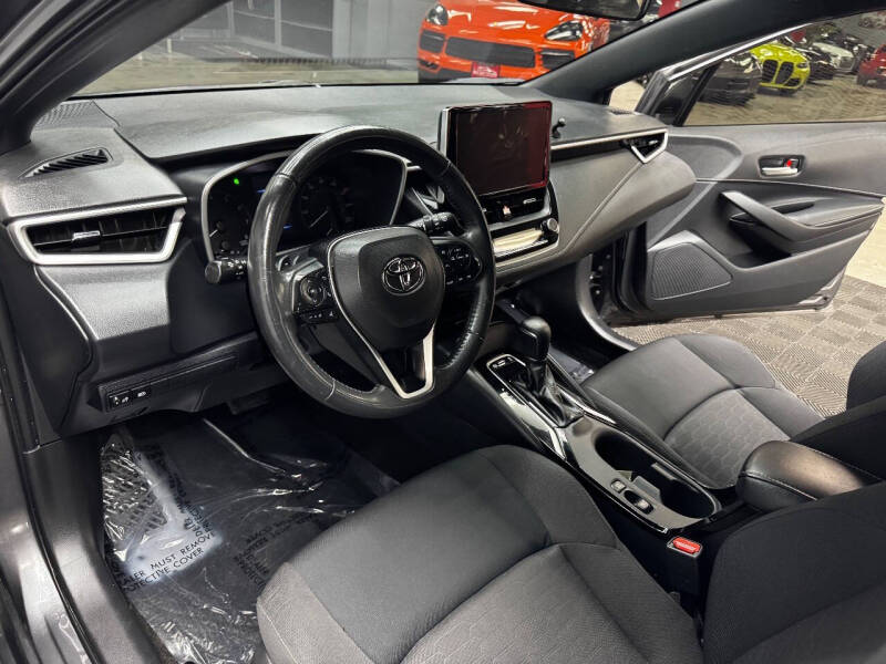 2024 Toyota Corolla Hatchback SE