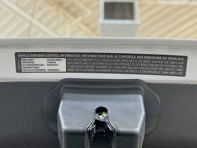 2021 Tesla Model 3 Standard Range Plus