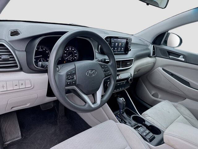2021 Hyundai Tucson SE