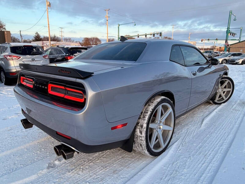 2016 Dodge Challenger SXT