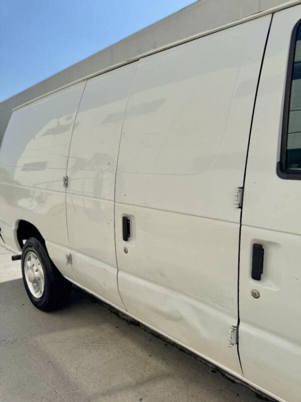 2011 Ford E-Series E-150