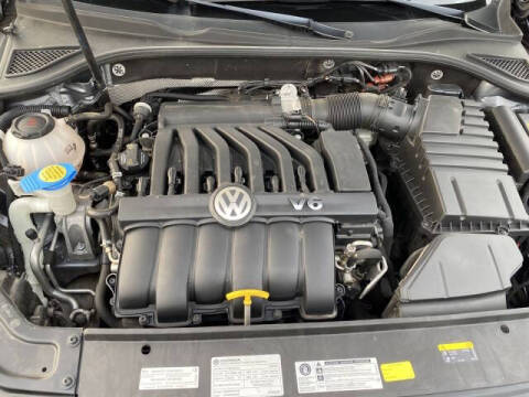 2018 Volkswagen Passat V6 GT