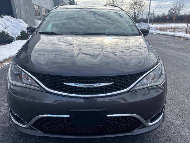 2017 Chrysler Pacifica Touring Plus