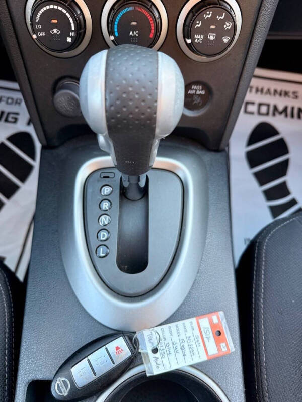 2011 Nissan Rogue S