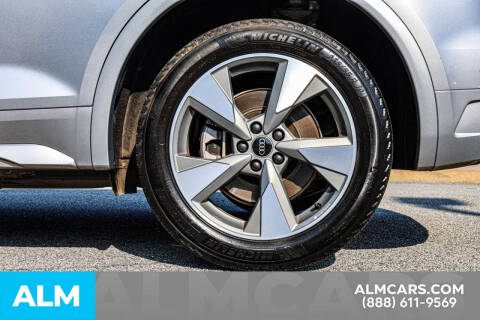 2022 Audi Q5 quattro Premium Plus 40 TFSI