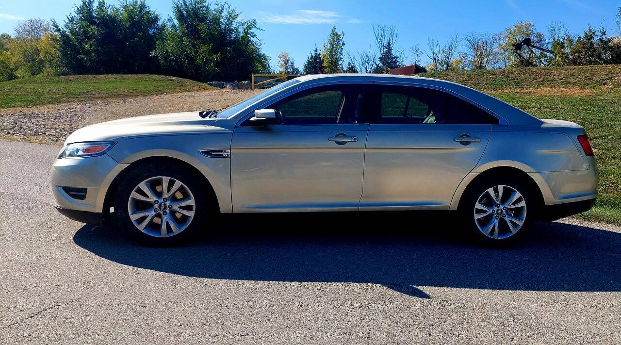 2011 Ford Taurus for sale at Fast Track Auto Mart in Kansas City, MO