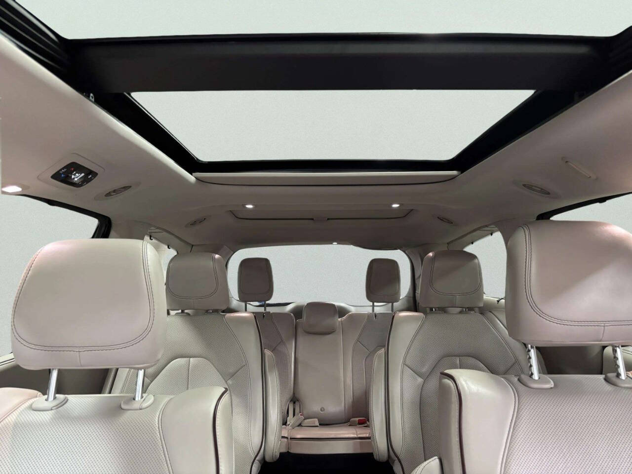 ChryslerPacifica28