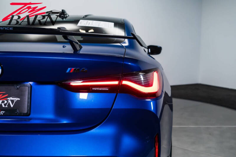 2023 BMW M4