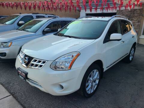 2012 Nissan Rogue for sale at Lake City Automotive in Milwaukee WI
