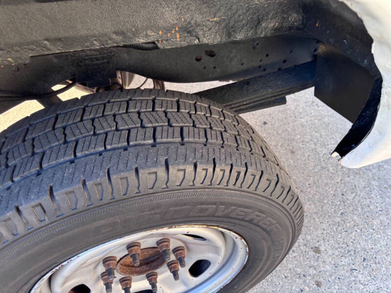 2012 Ford E-Series E-350 SD XLT