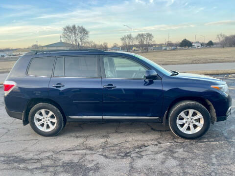 2012 Toyota Highlander for sale at Iowa Auto Sales, Inc in Sioux City IA