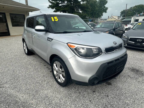 2015 Kia Soul +