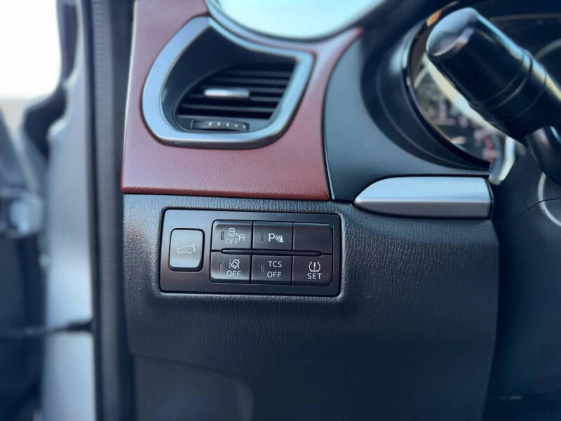 2017 Mazda CX-9 Signature