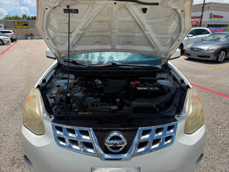 2013 Nissan Rogue SV