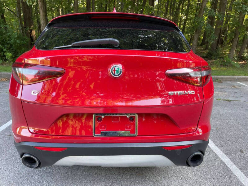 2018 Alfa Romeo Stelvio Sport