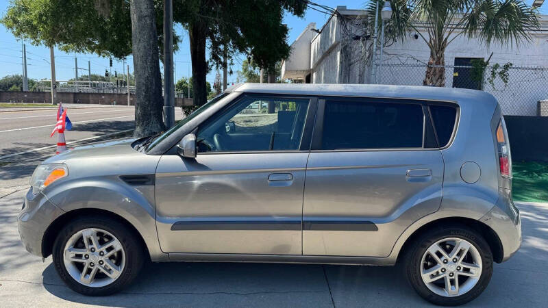 2010 Kia Soul +