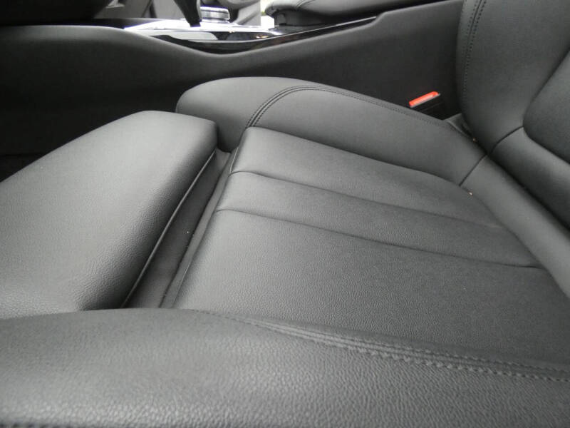 2019 BMW 5 Series 530i