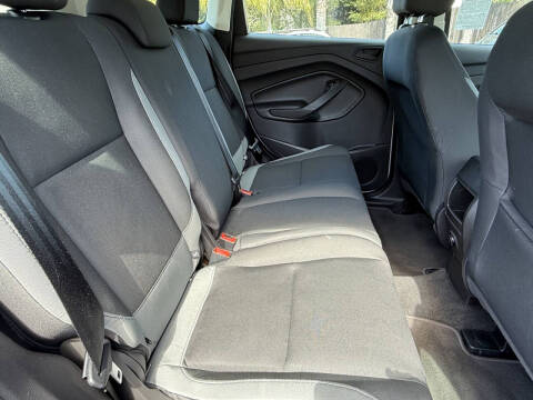 2016 Ford Escape S