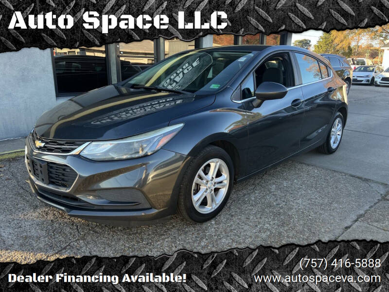 2017 Chevrolet Cruze LT's photo