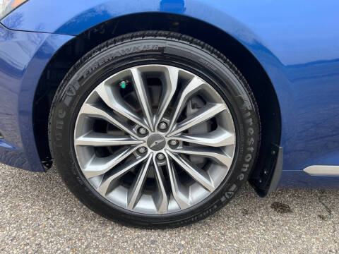 2016 Hyundai Genesis